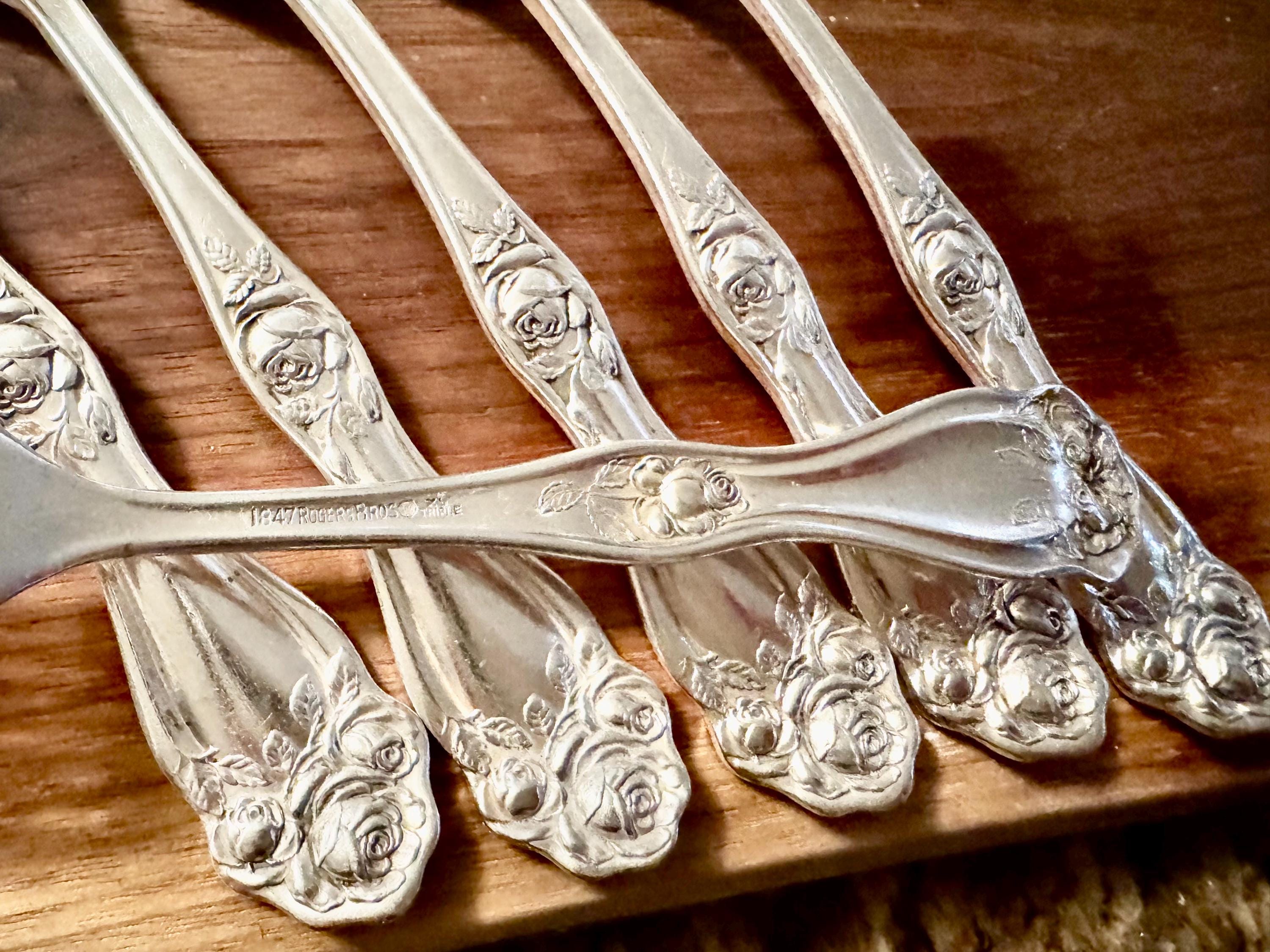 American Beauty Rose Dinner Forks – Set of 6 – International Silver (1909), detail view 4