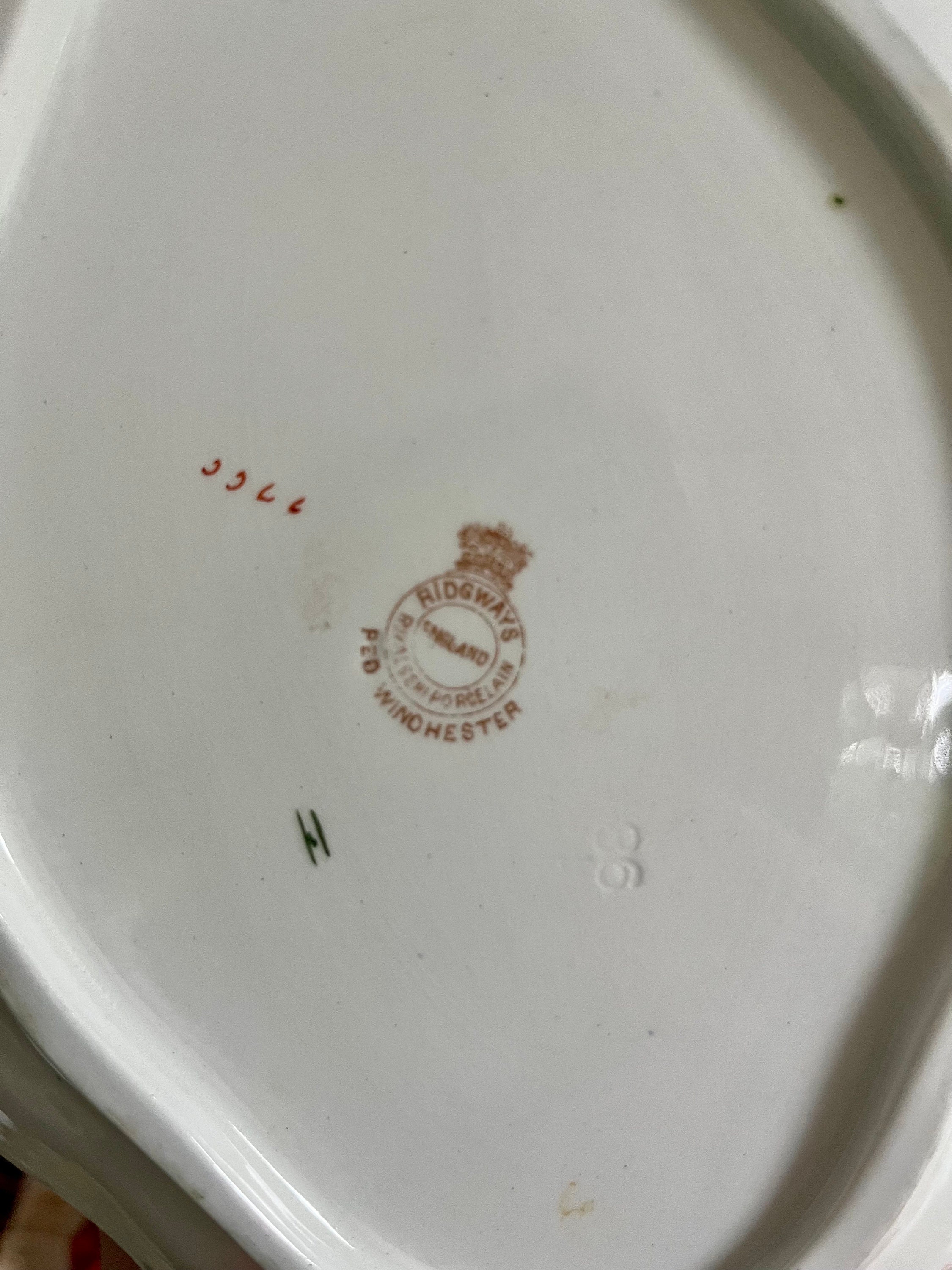 Antique Ridgway England Floral Dining Ensemble: Green & Gold, 6-Piece Set, detail view 9