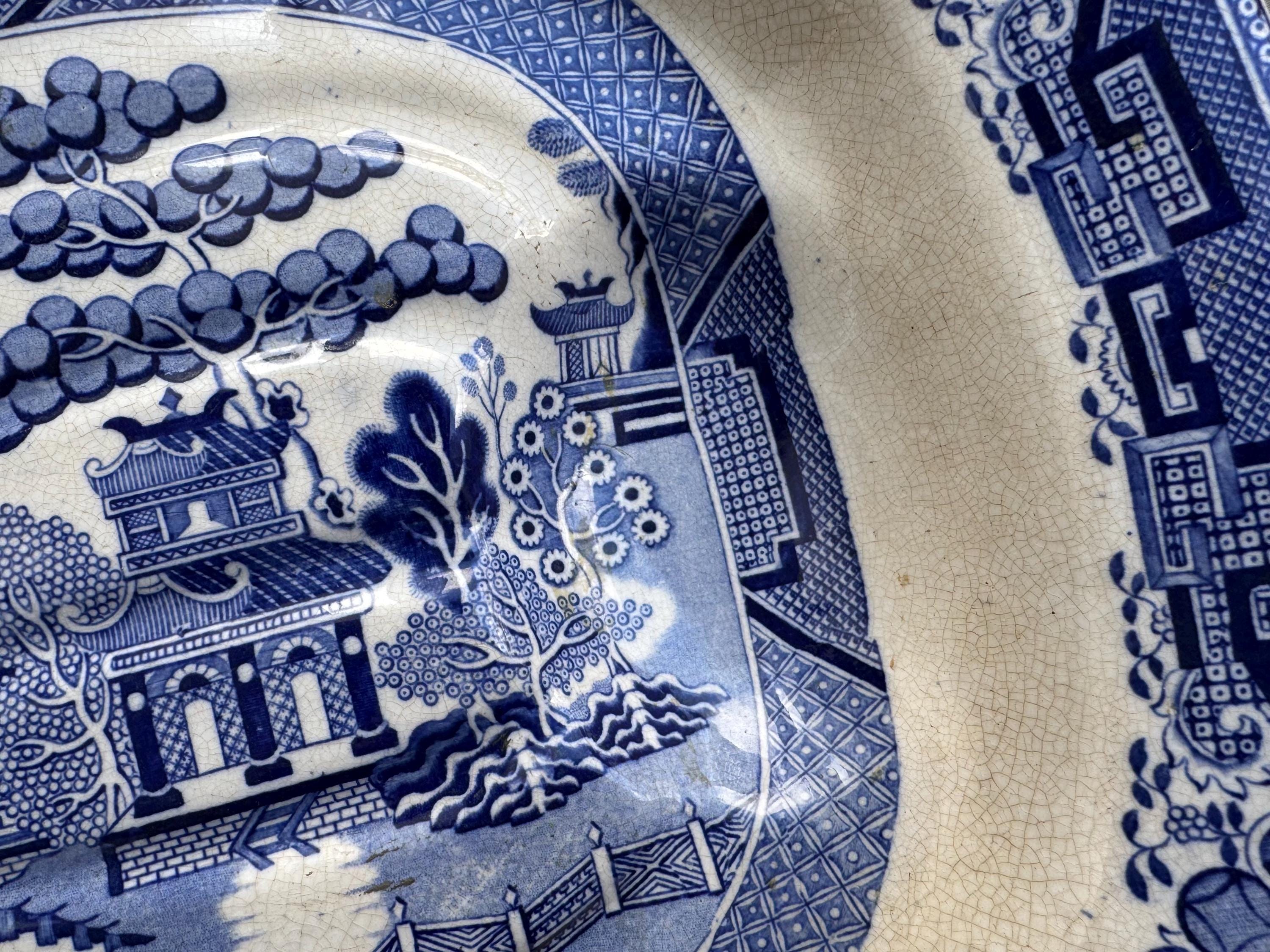 Circa 1840 English Blue Willow “Well & Tree” Meat Platter – Monumental 19th-Century Serving Dish, detail view 3