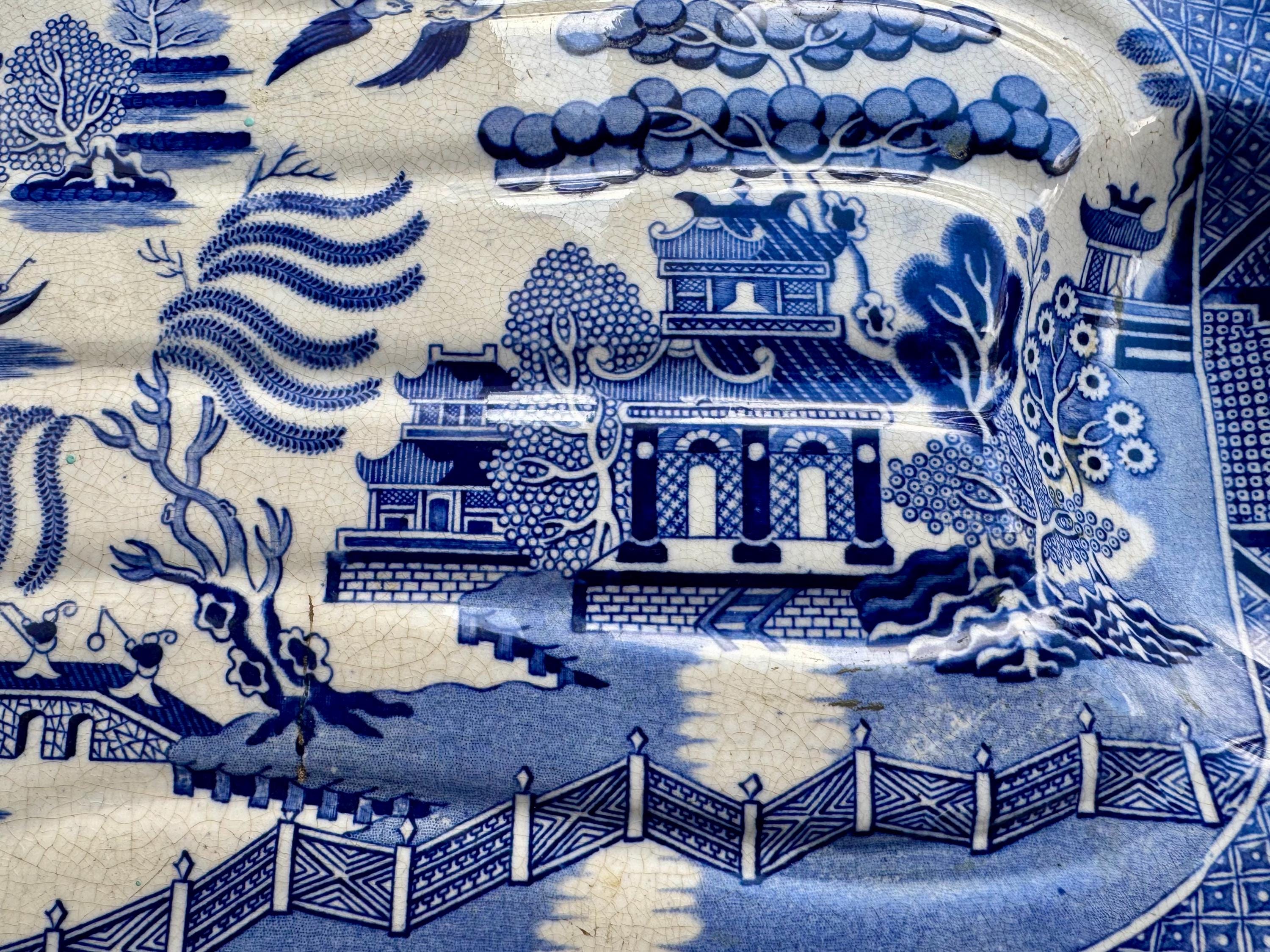 Circa 1840 English Blue Willow “Well & Tree” Meat Platter – Monumental 19th-Century Serving Dish, detail view 6