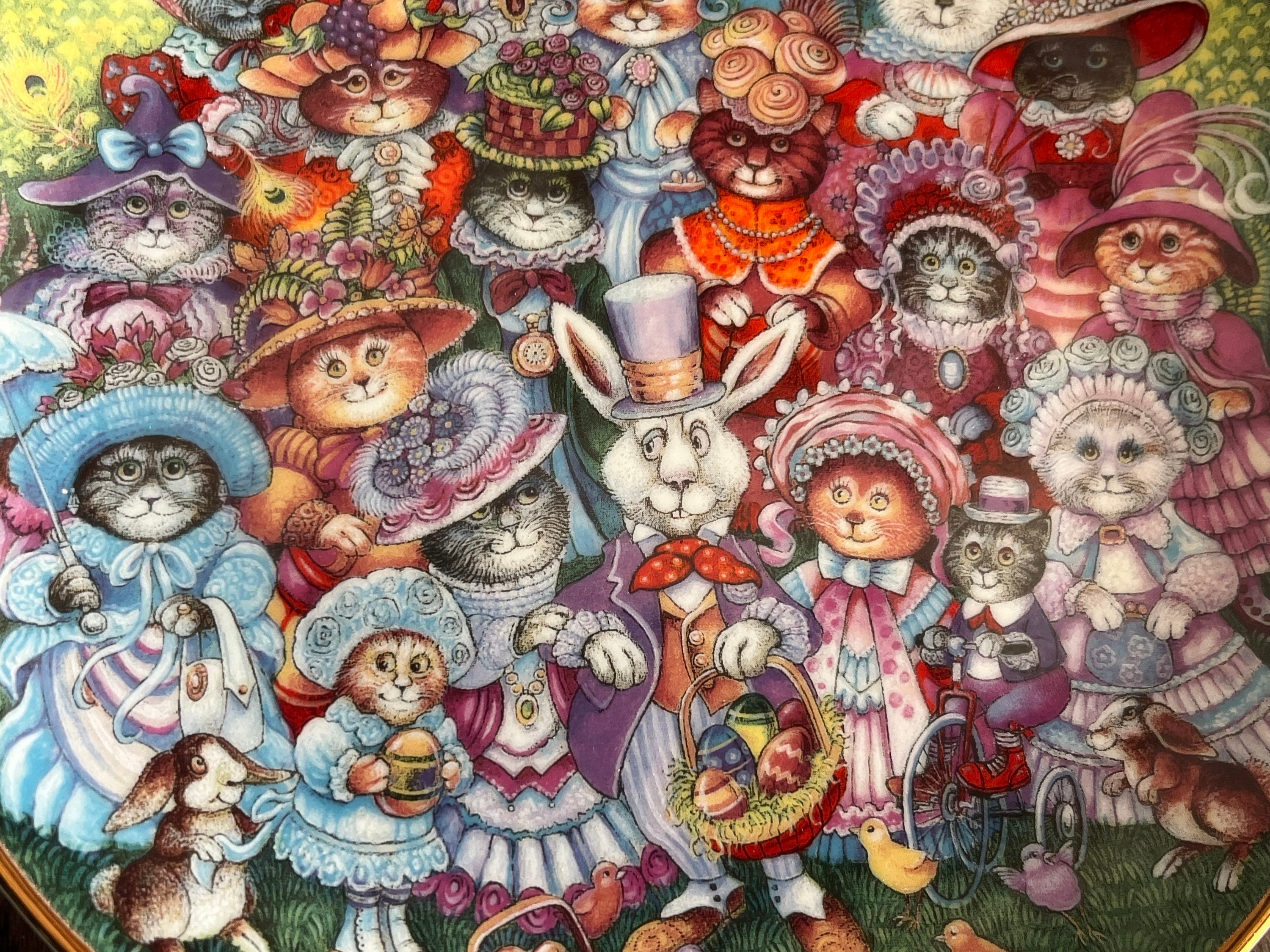 Franklin Mint Heirloom - Super Bright and Fun Decor - Decorative Plates 8” - Christmas, Easter & Valentines, detail view 4