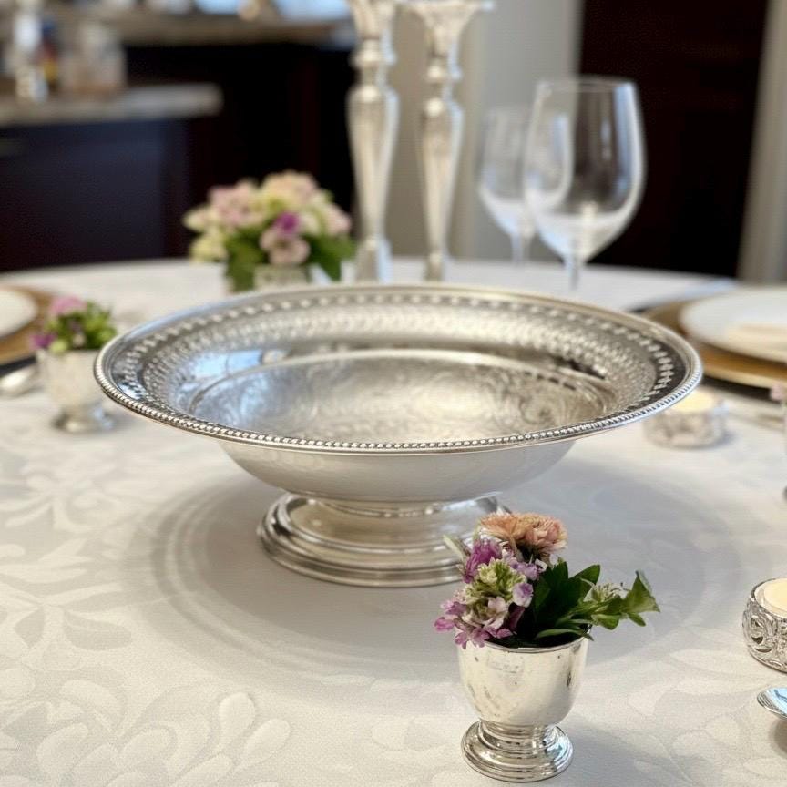 Heavy Antique Silverplate “Cavendish Plate” Pedestal Serving Bowl – Made in England, front view