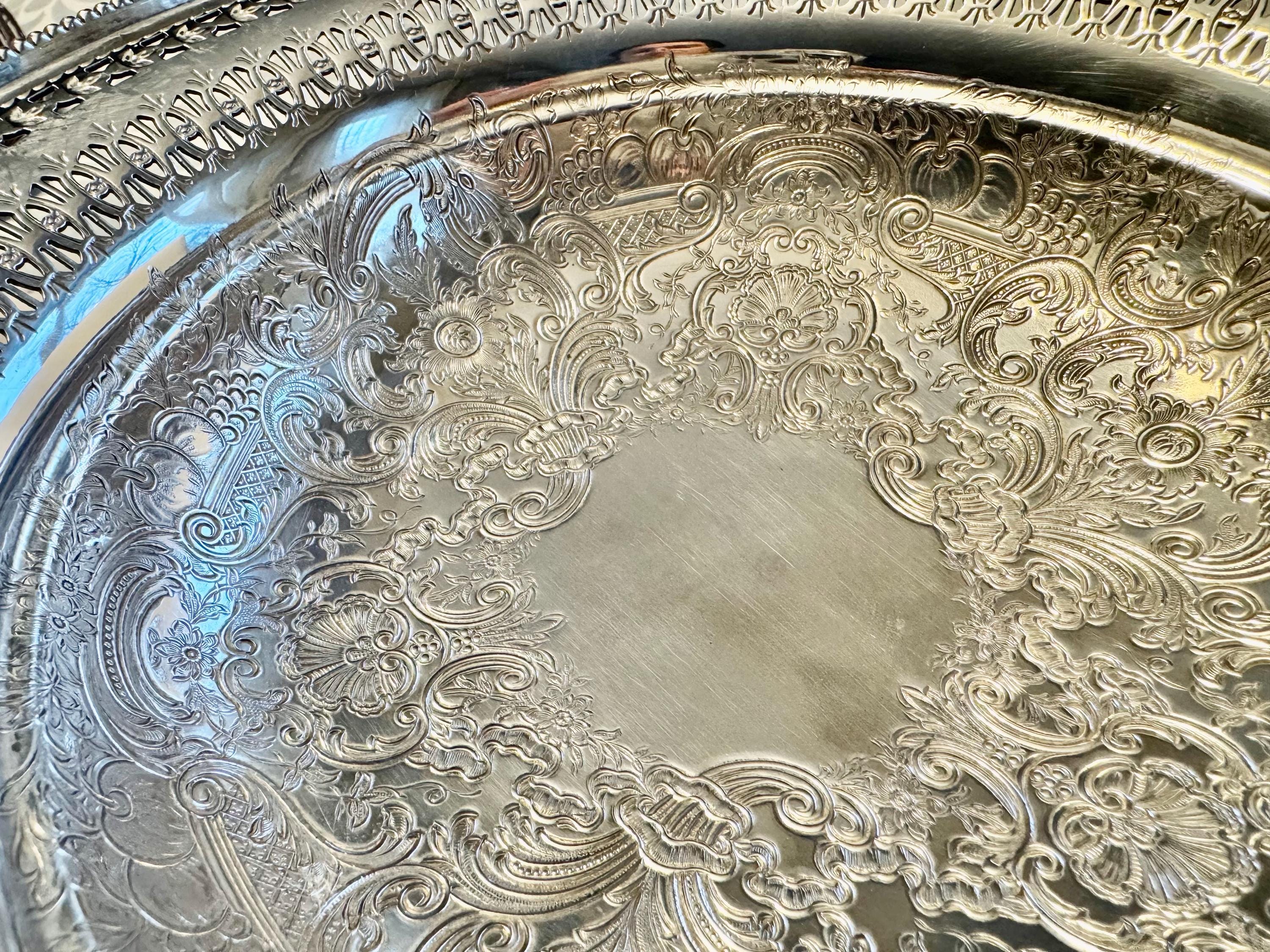Heavy Antique Silverplate “Cavendish Plate” Pedestal Serving Bowl – Made in England, detail view 9