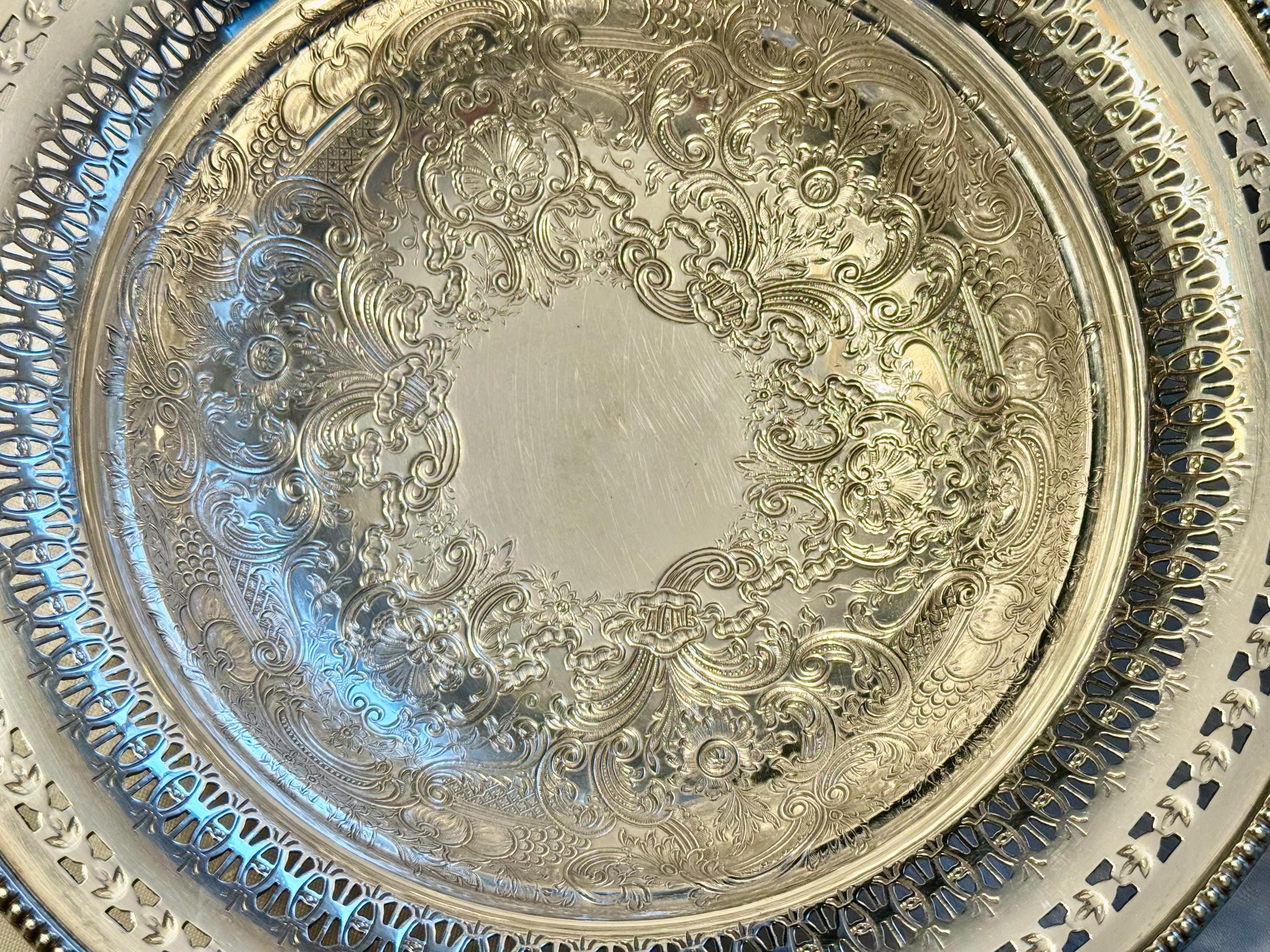 Heavy Antique Silverplate “Cavendish Plate” Pedestal Serving Bowl – Made in England, detail view 6