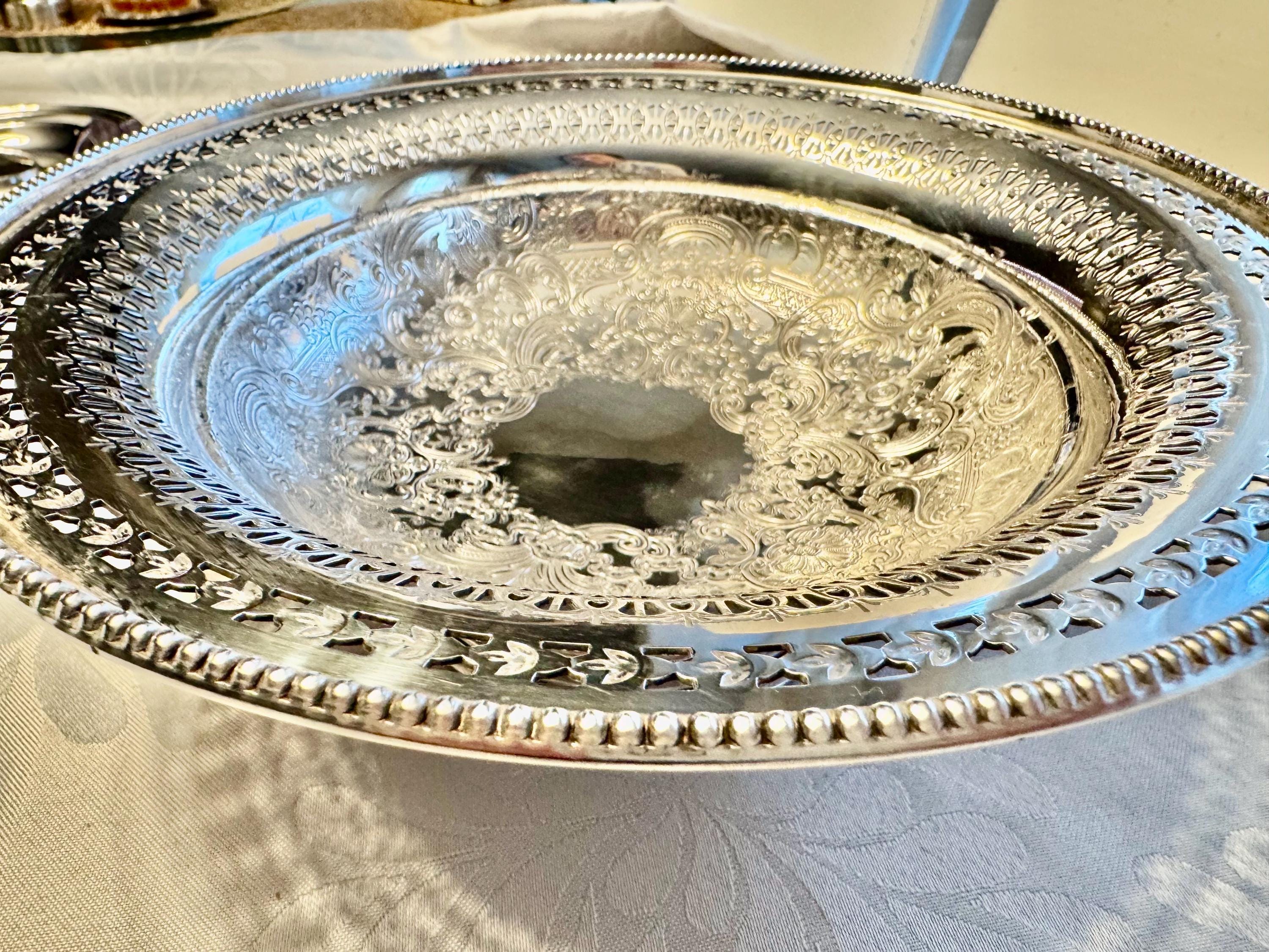 Heavy Antique Silverplate “Cavendish Plate” Pedestal Serving Bowl – Made in England, detail view 8