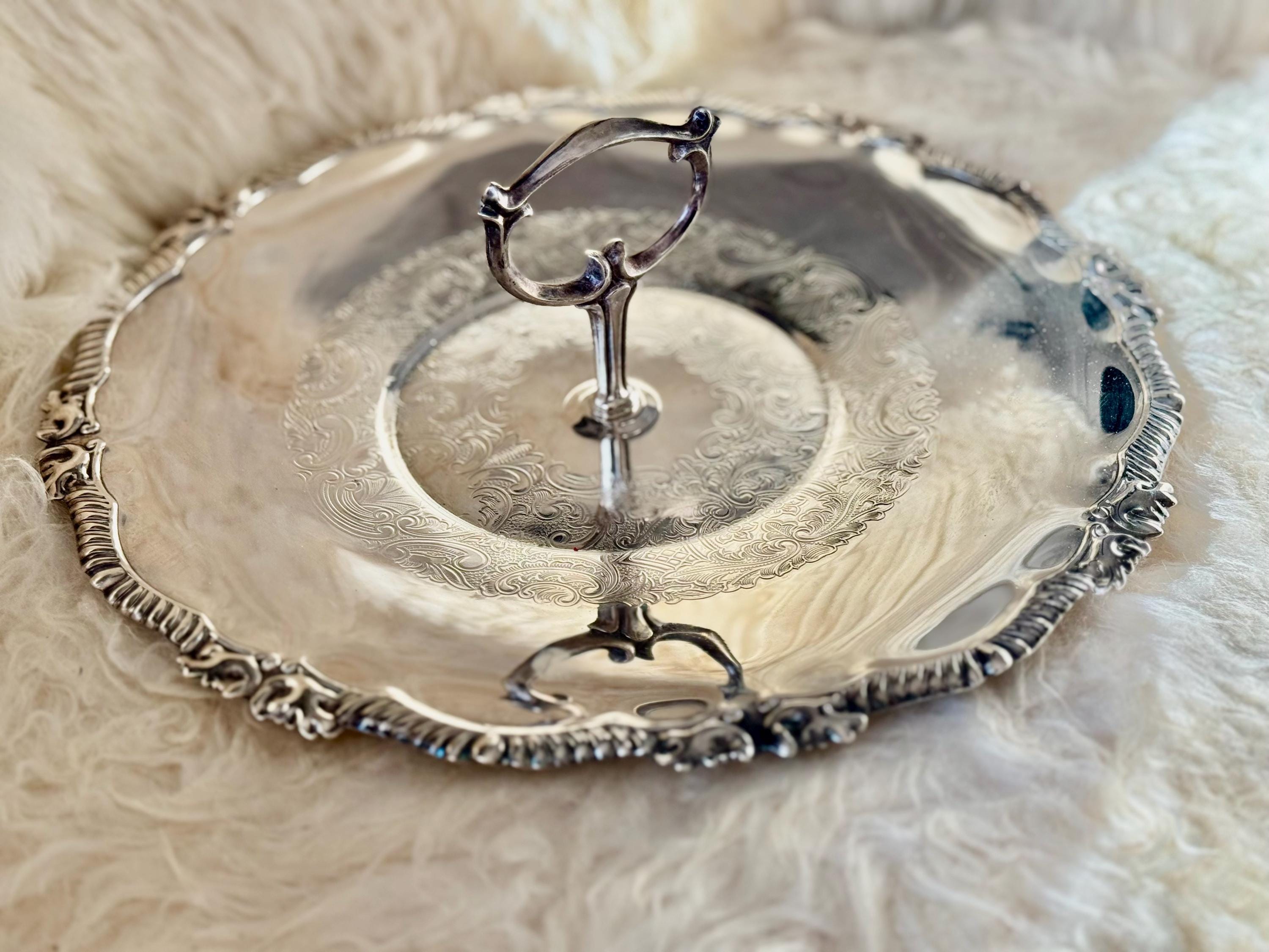 Marlboro Plate Handled Tray – E.P. Copper Canada – 10” Engraved, front view