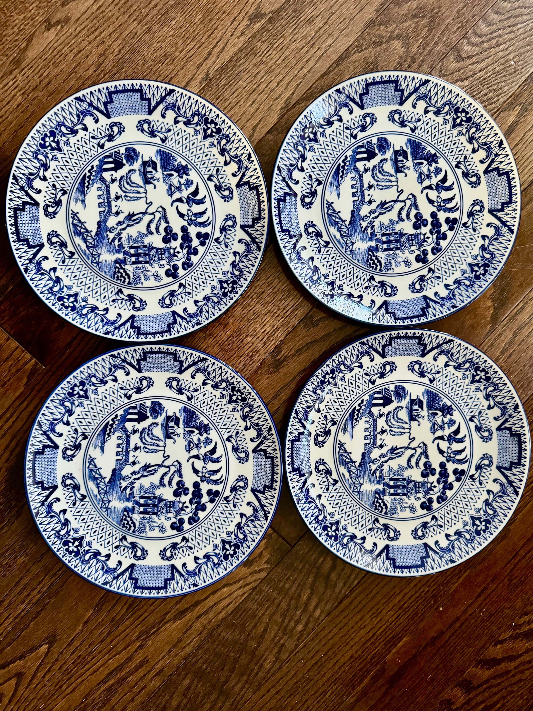 NEW English Blue Willow - Set of 4 Plates -  Eaton Fine Dining - British Design, detail view 9