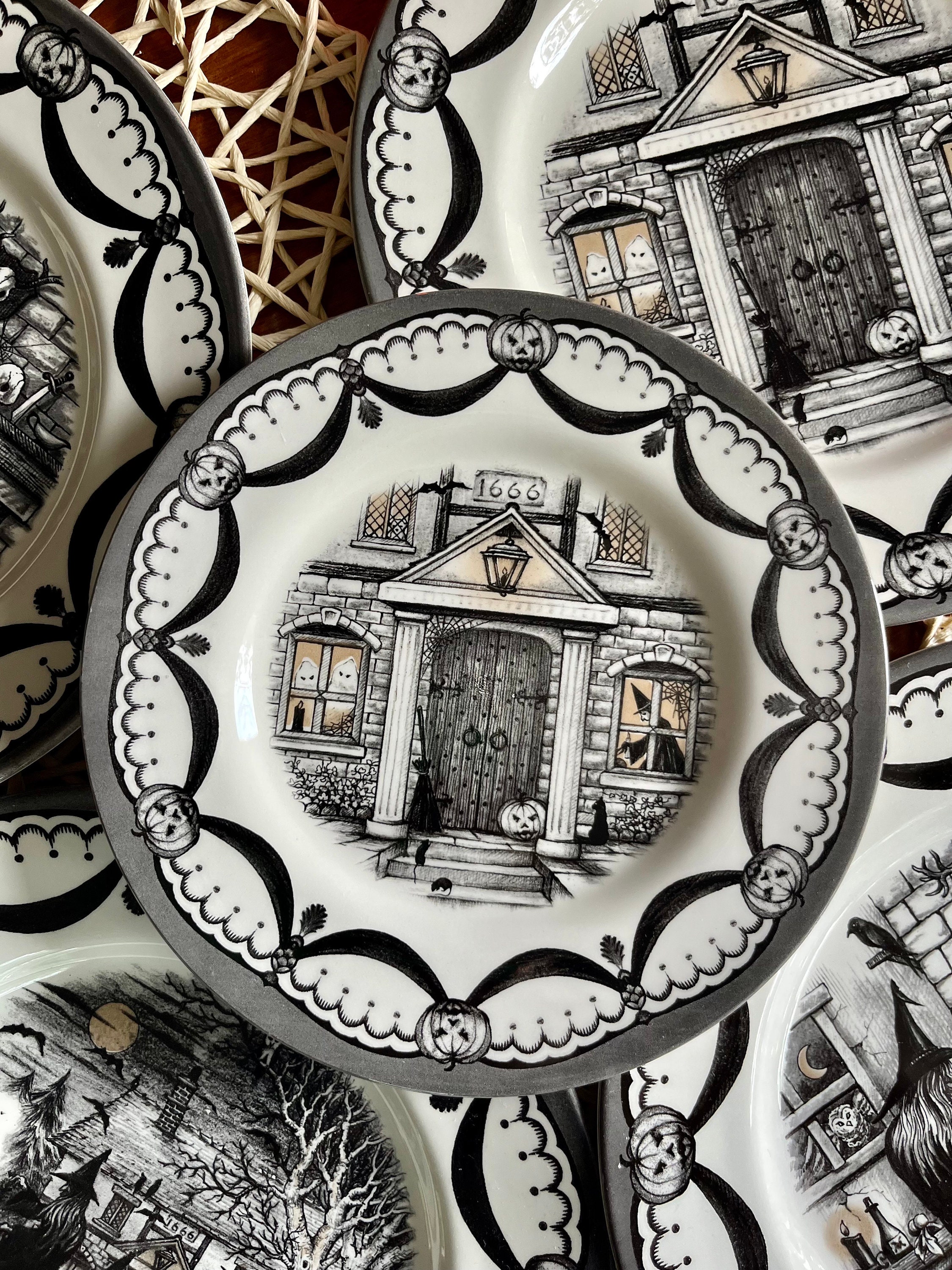 Royal Stafford Halloween Dinner Plates: Wicked Witches Coven Transferware (Set of 4), detail view 9