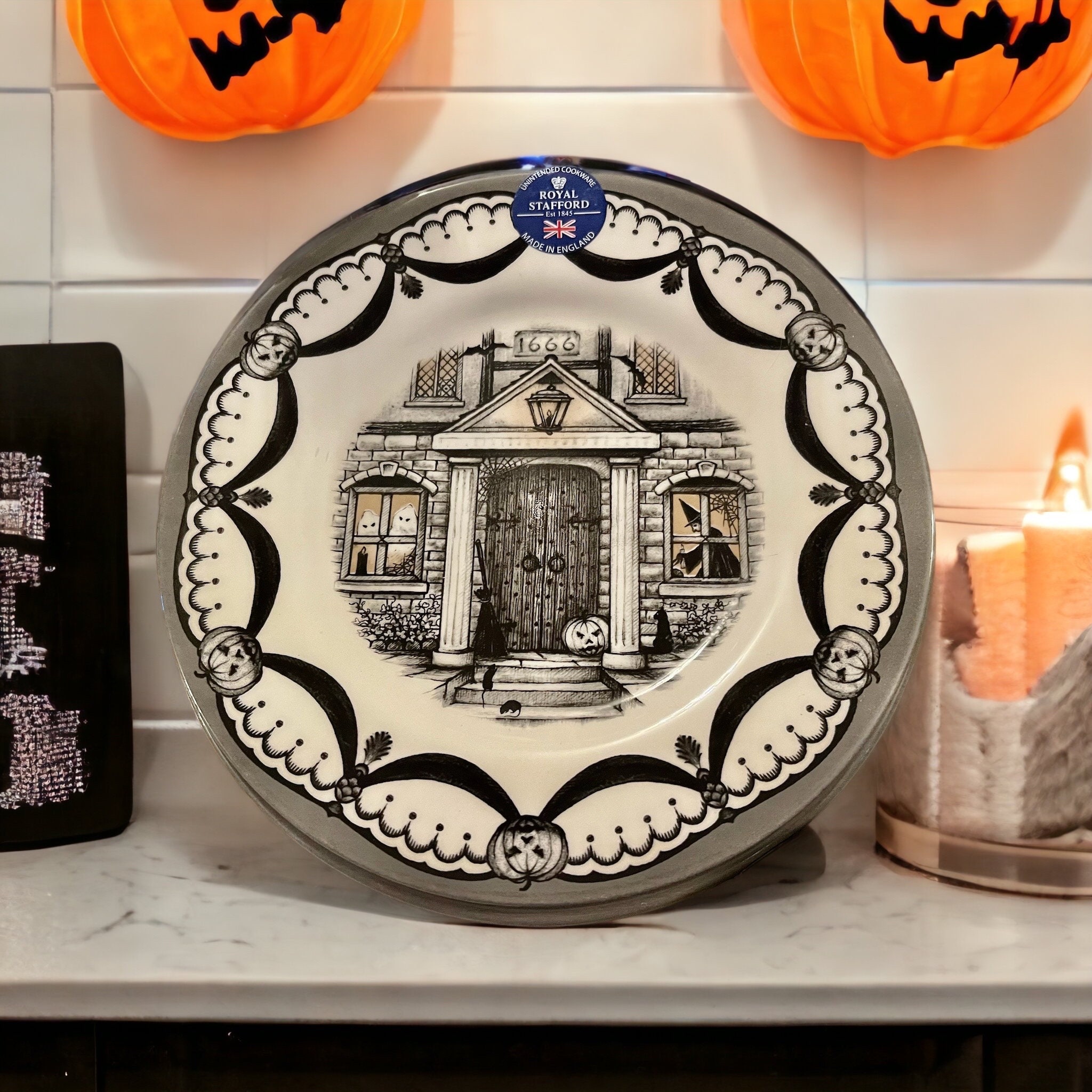 Royal Stafford Halloween Dinner Plates: Wicked Witches Coven Transferware (Set of 4), detail view 3