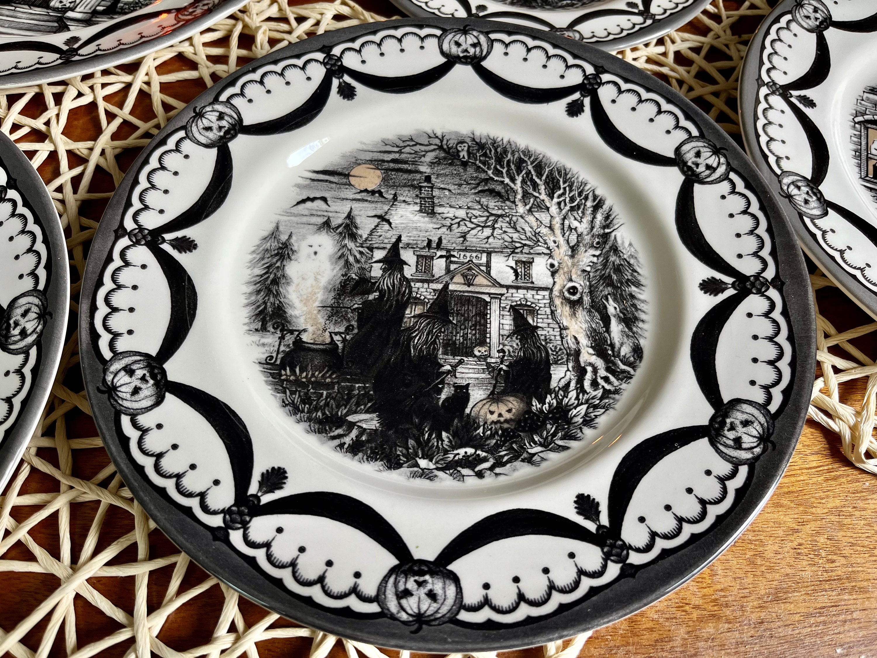 Royal Stafford Halloween Dinner Plates: Wicked Witches Coven Transferware (Set of 4), detail view 5