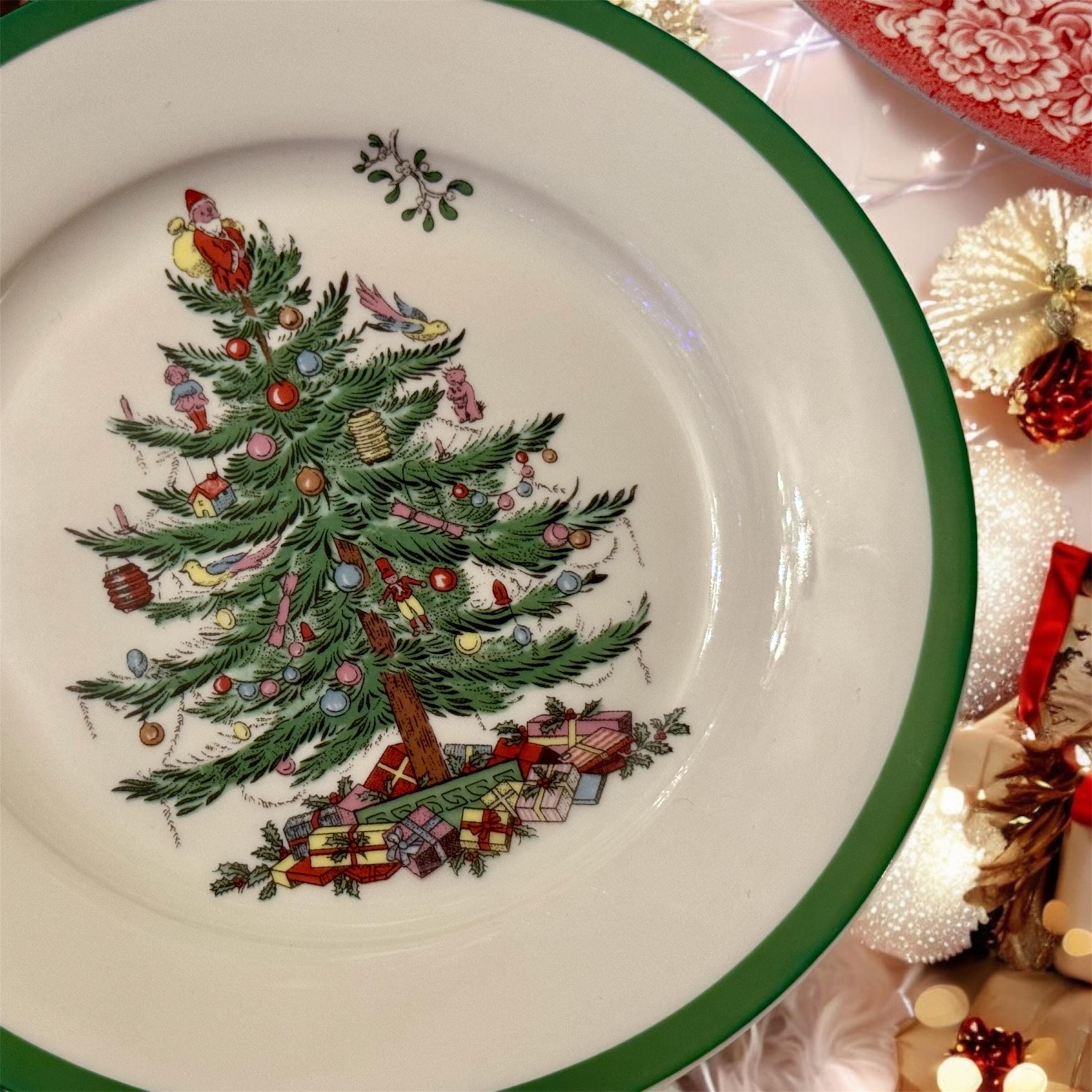 Transferware Christmas Plates — Santa's Sleigh & Spode Tree, detail view 7