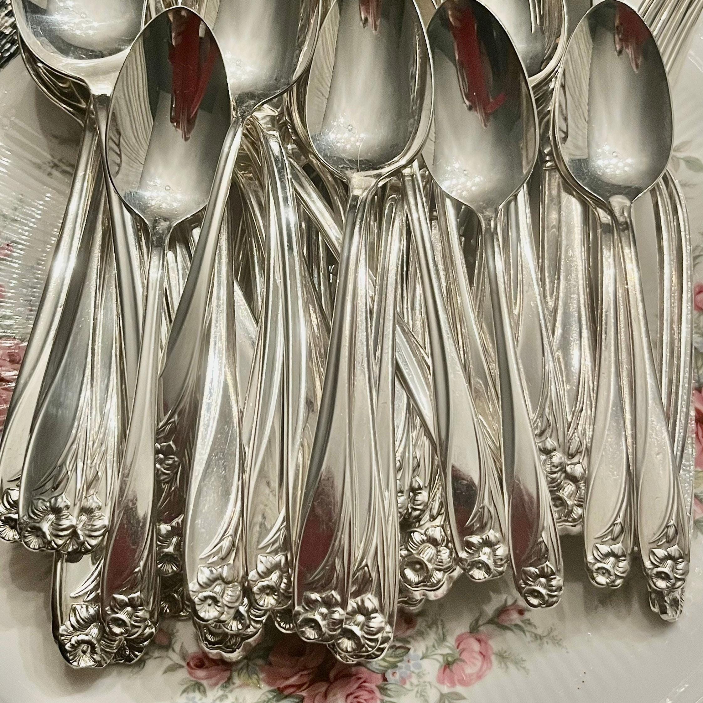 Vintage 1847 Rogers Bros “Daffodil” Silverplate Flatware — Custom Sets, front view