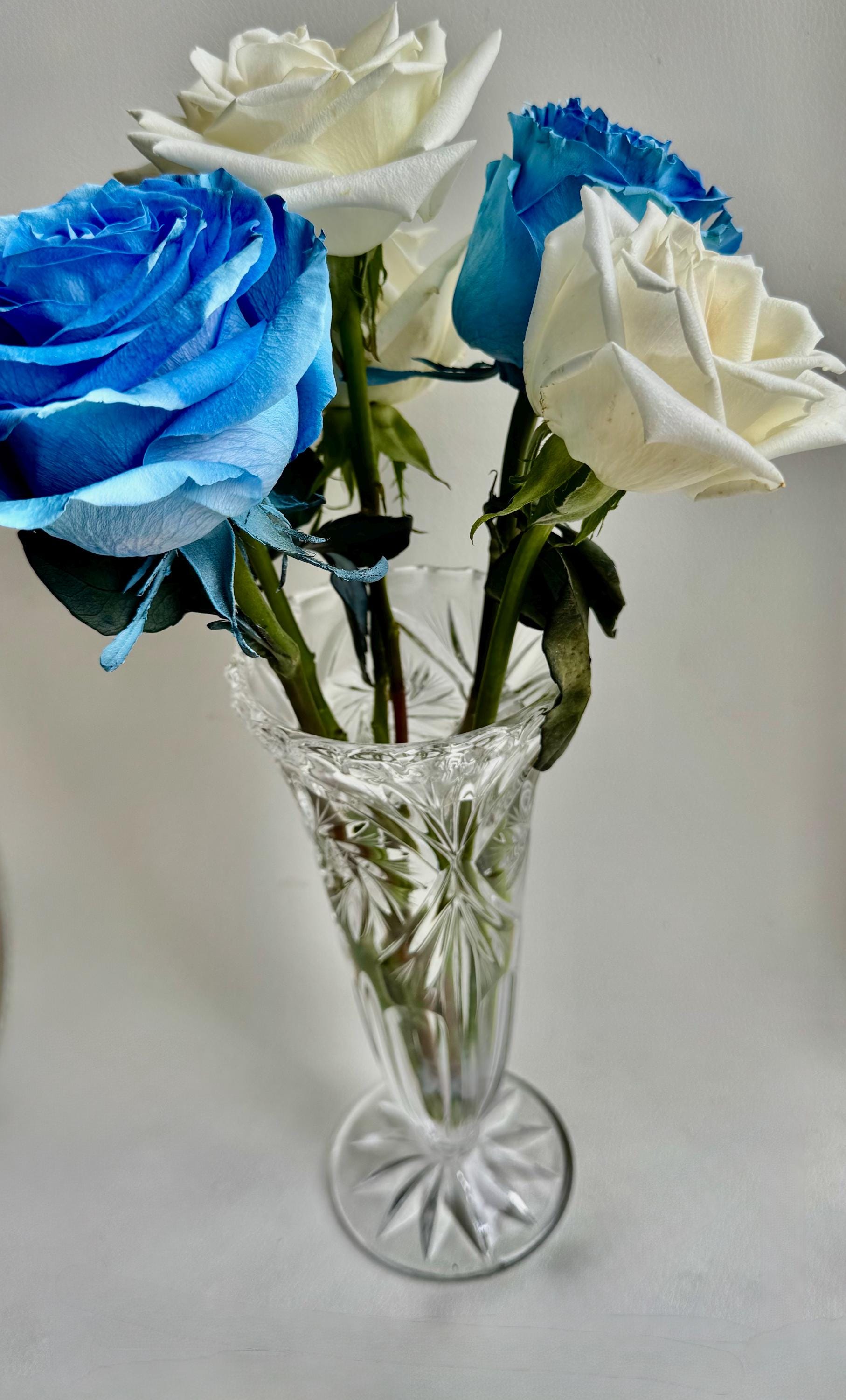 Vintage Clear Cut Crystal Elegance – Bohemian Czech Pinwheel Style Vase – 11” Tall, front view