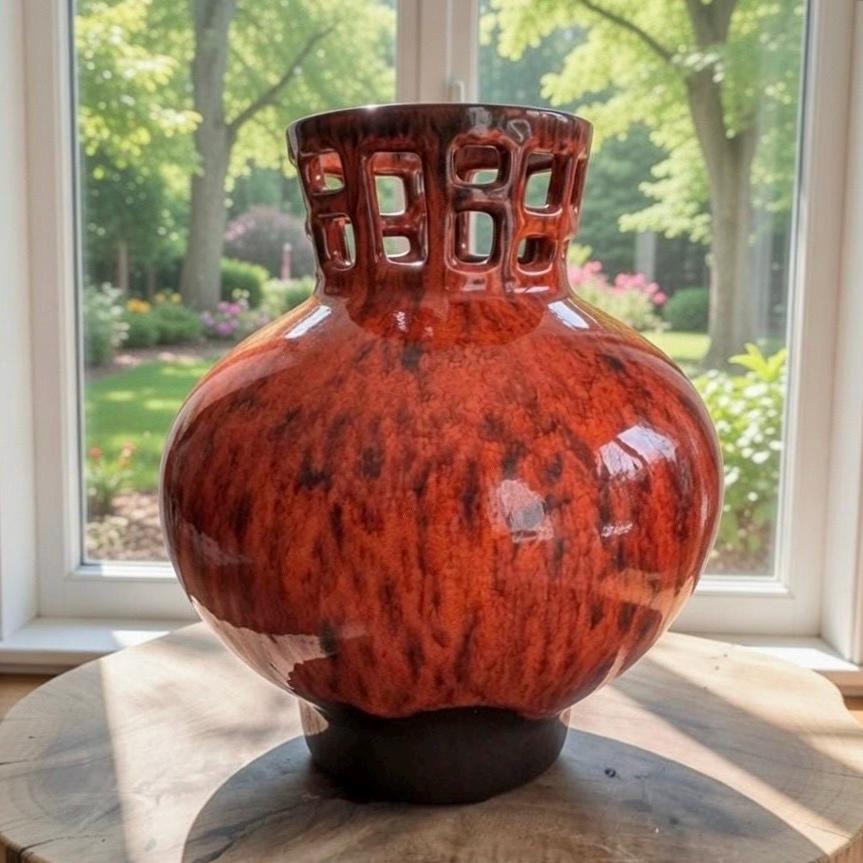 Vintage Evangeline Pottery Lava Glaze Vase 8.5" – Canadian MCM Decor, front view