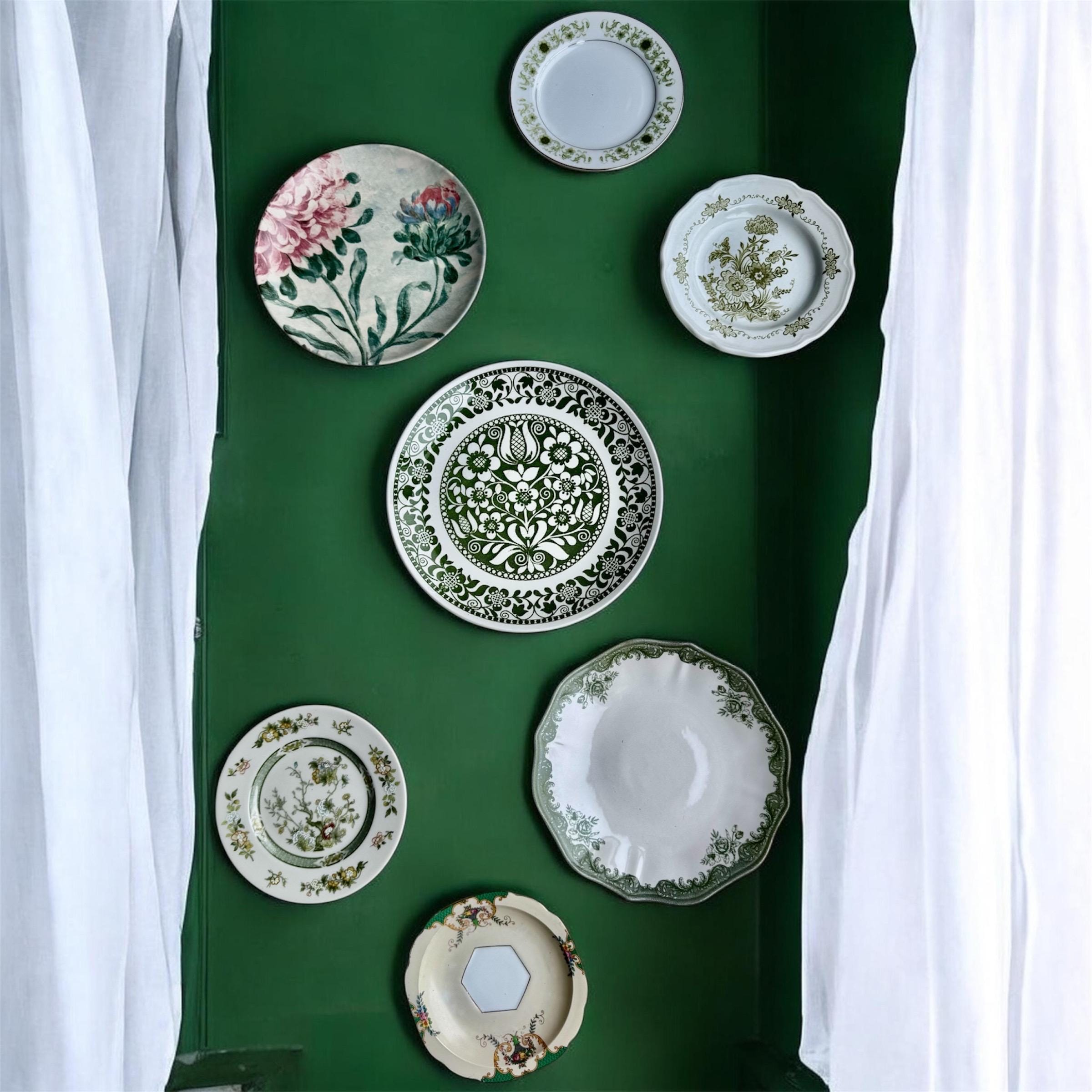 Vintage Green Floral Plate Collection: Wall-Ready Gallery Set of 7, front view