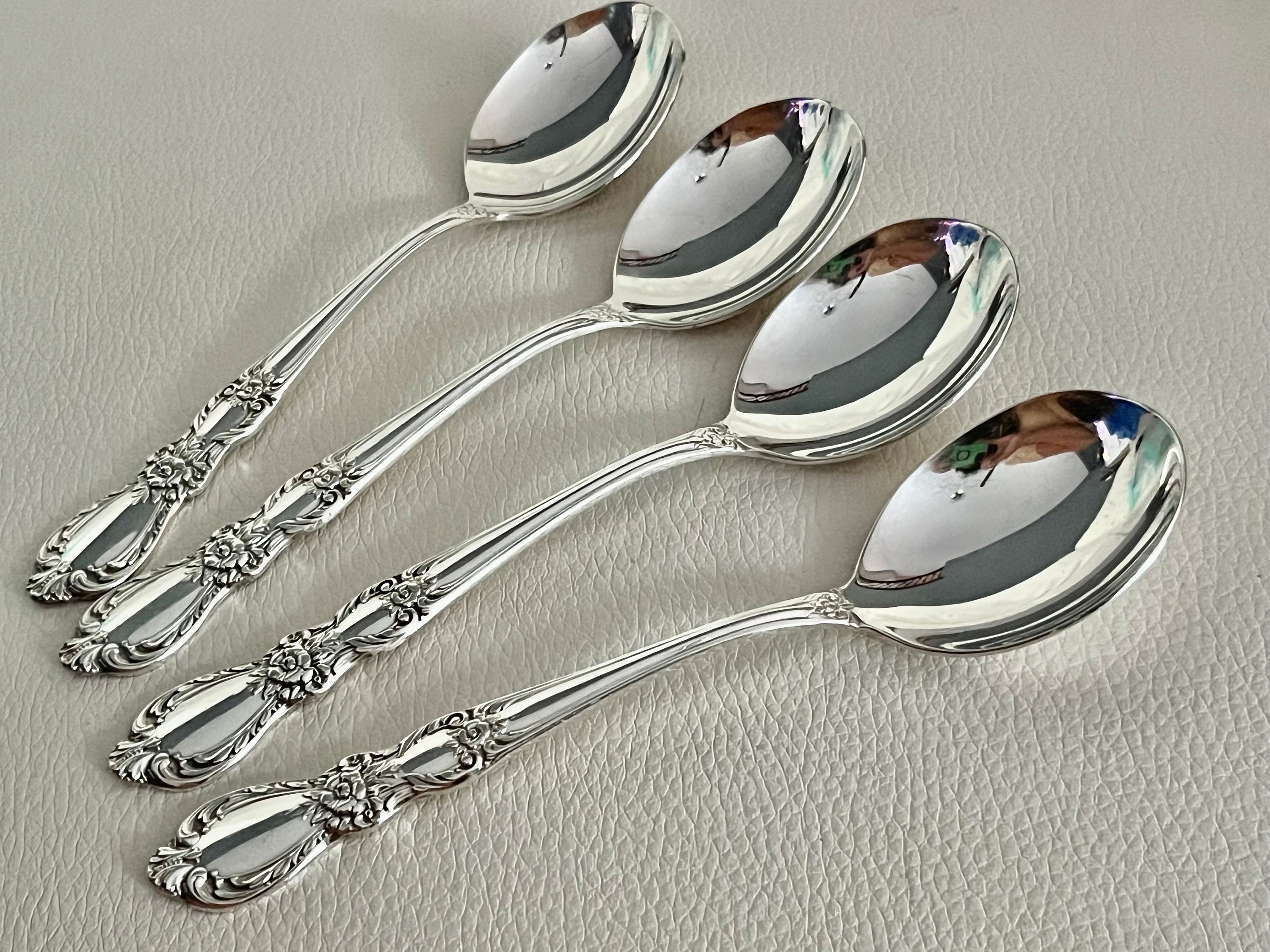 Vintage Large Round Bowl Cream/Soup Spoons — Set of 12 — Silver Plated Silverware “Heritage”, front view