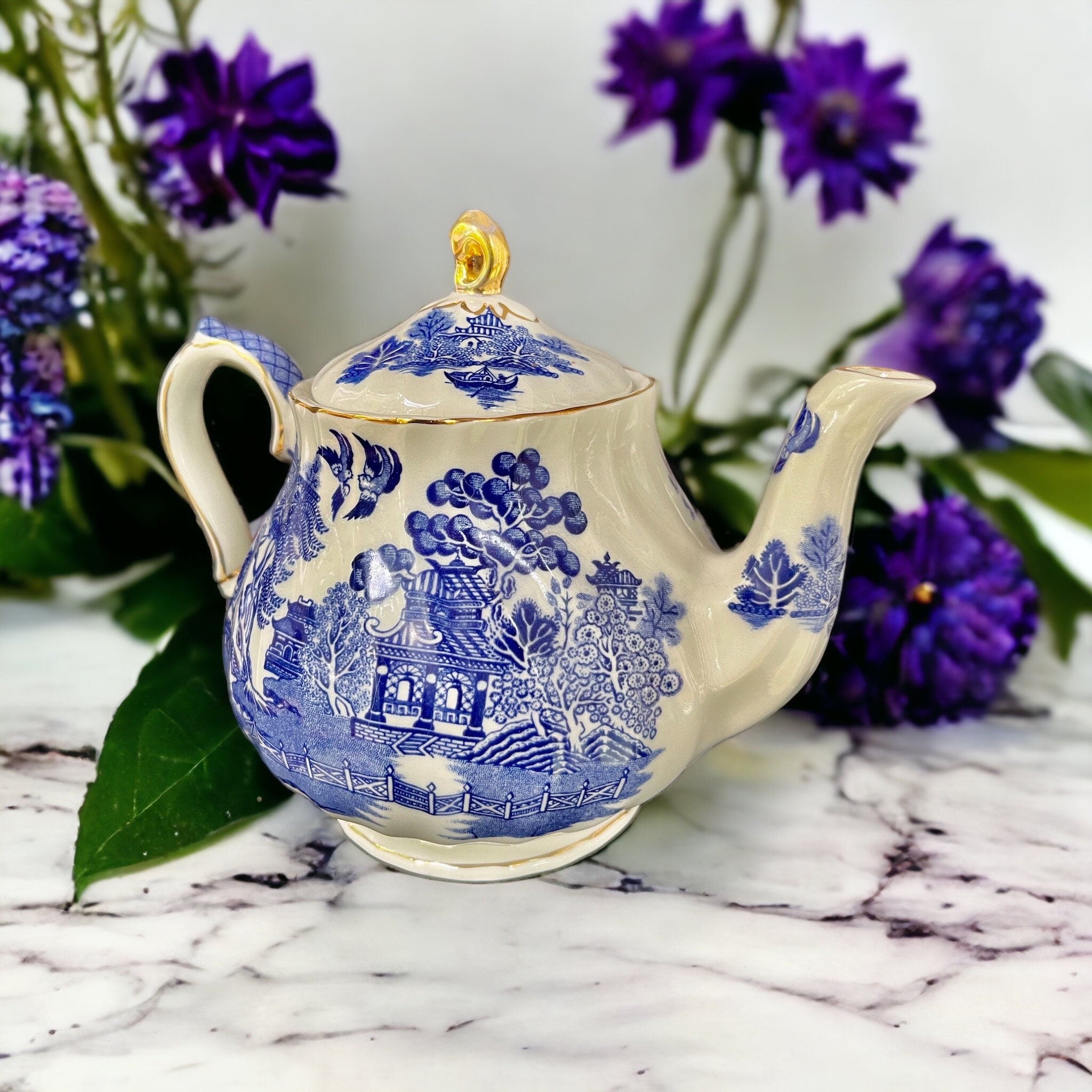 Vintage Sadler Blue Willow Teapot – English Bone China with Gilded Accents, front view