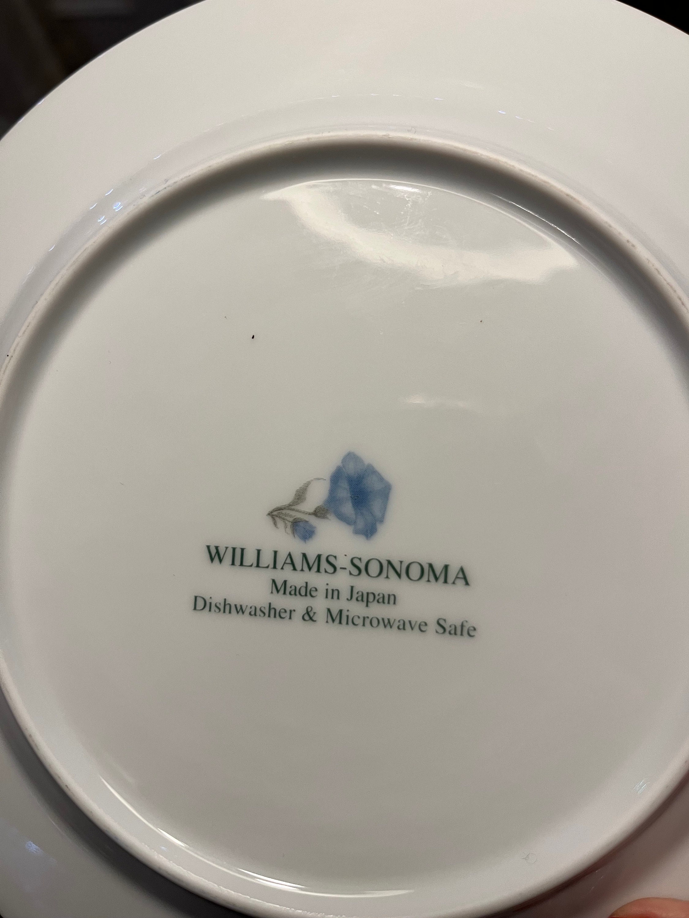 Williams-Sonoma - Set of 4 Salad Plates 8” Spring Blue Flowers & Bugs - Made in Japan, detail view 5